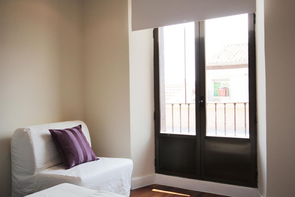 Olmorooms Madrid Rum bild